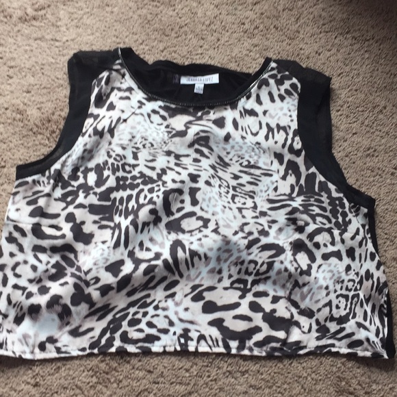 Jennifer Lopez Tops - 🐆J. Lo Leopard print shirt🐆